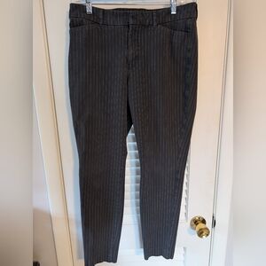 Old Navy Size 12 Pixie High Rise Black Striped Pants Slim Secret Smooth